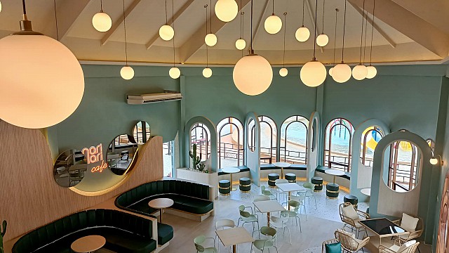 Cafe