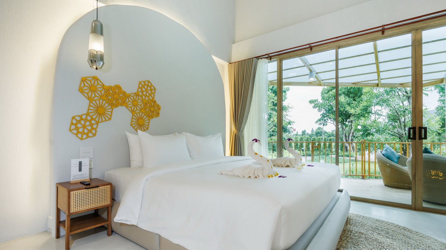 Naris Phu View Resort