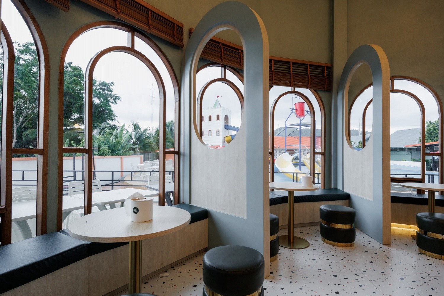 Cafe